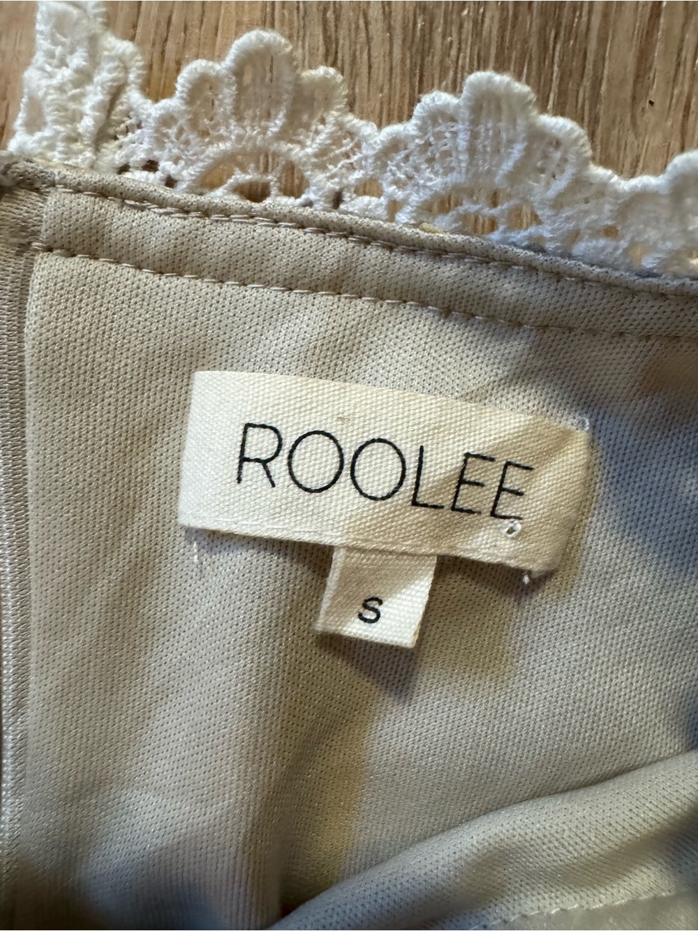 Roolee Vintage-Inspired Midi Dress - Picture 13 of 13